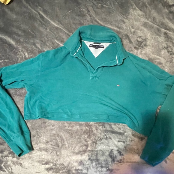 Tommy Hilfiger cropped long sleeve - Picture 1 of 3